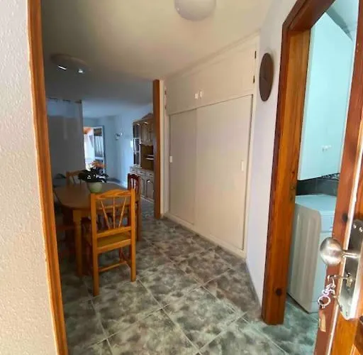 公寓 Sunset Beach Apartment Tenerife *